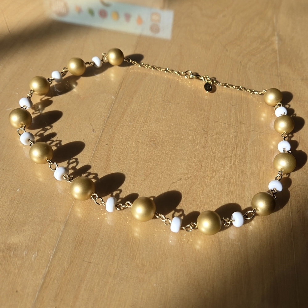 KJL - Kenneth Jay Lane - Elegant Matte Gold and White Milk Glass Beaded Necklace